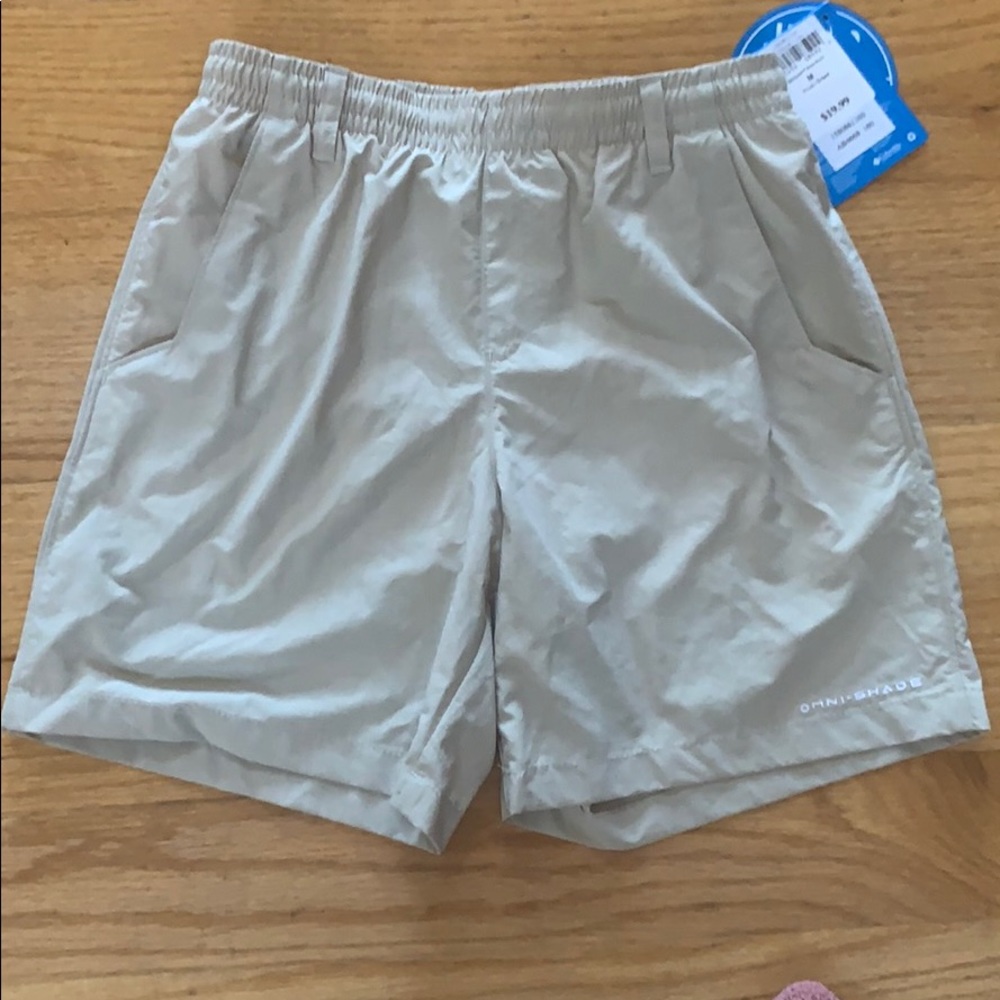 Boys khaki backchats shorts with tags